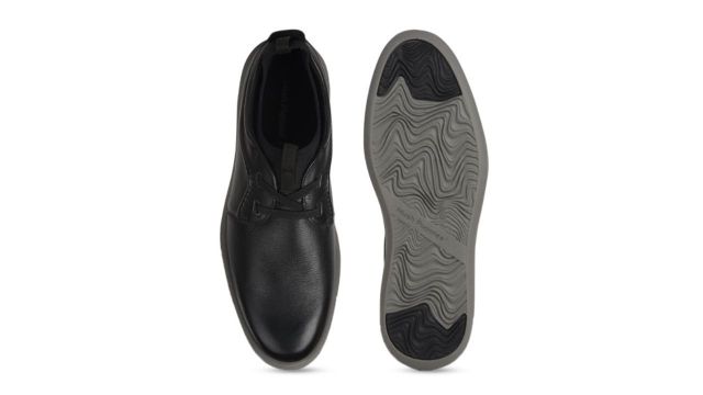 Hush Puppies Men Leather Oxfords (Black)