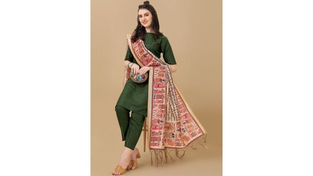 KALINI Women Striped Kurta with Trousers & Digital Print Dupatta