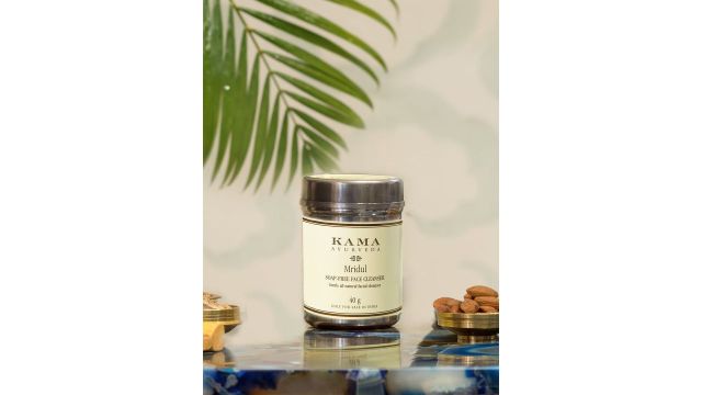 KAMA AYURVEDA Unisex Mridul Soap-Free Face Cleanser 40 g