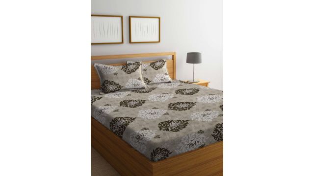 KLOTTHE Primrose Luxury Beige Floral 300 TC Bedsheet Set (King, Flat)