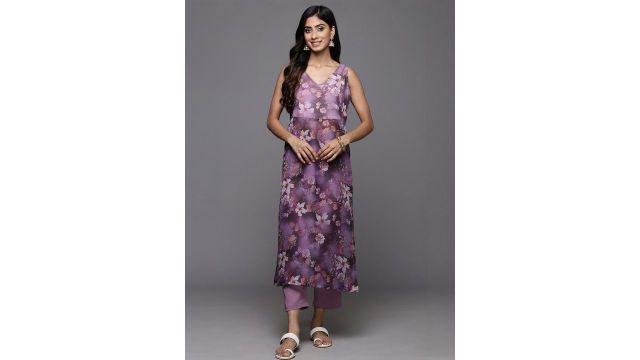 KSUT Lavender Floral Empire Kurta with Trousers (Silk Blend)