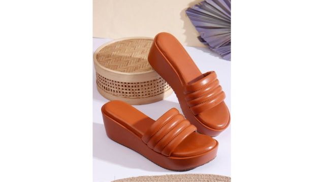 Kook N Keech Women Synthetic Textured Wedge Heels