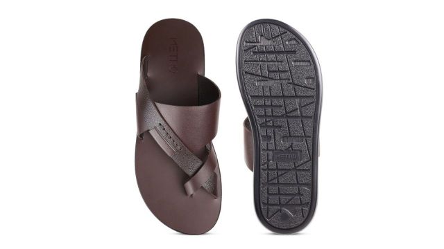 Metro Men Brown Leather Comfort Sandals