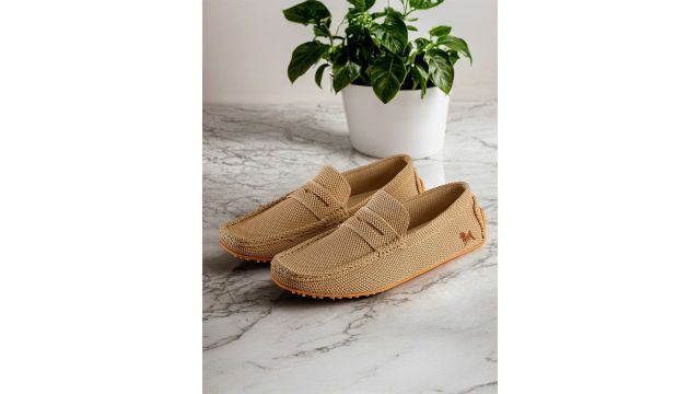 NEEMANS Men Mustard Solid Loafers