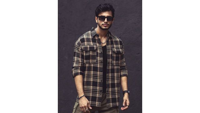 Powerlook India Regular Fit Tartan Checked Casual Shirt (Black/Beige)