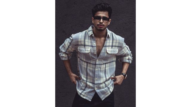 Powerlook Tartan Checked Shirt (India Slim, Oversized Look)