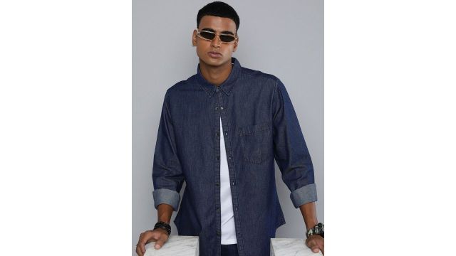 R Code by The Roadster Life Co Men Pure Cotton Opaque Casual Shirt