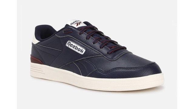 Reebok ClassicUnisex Court Advance Clip Tennis Sneakers