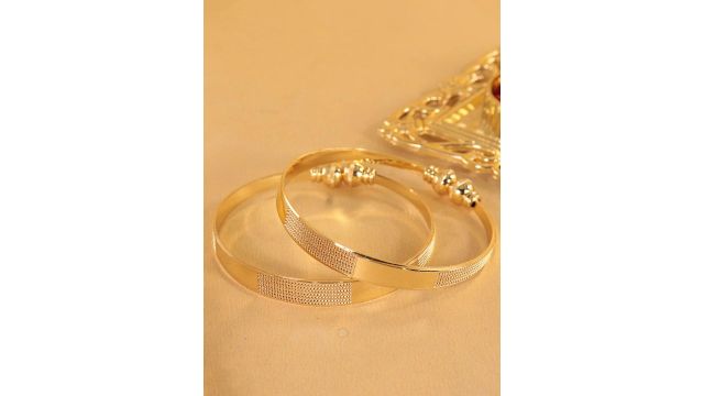 STYOLLO Gold‑Plated Traditional Kada (Slip‑On)