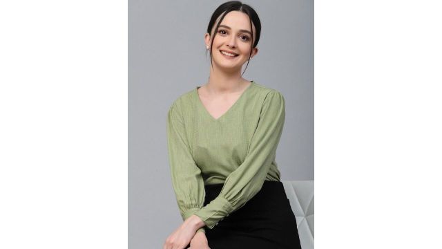 Style Quotient V-Neck Cuffed Sleeve Top