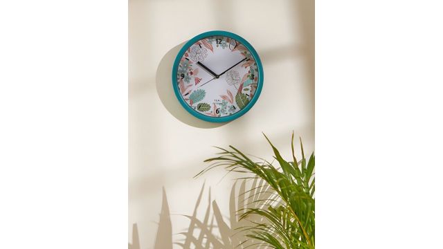 TEAL BY CHUMBAK White & Blue Printed Analogue Contemporary Wall Clock