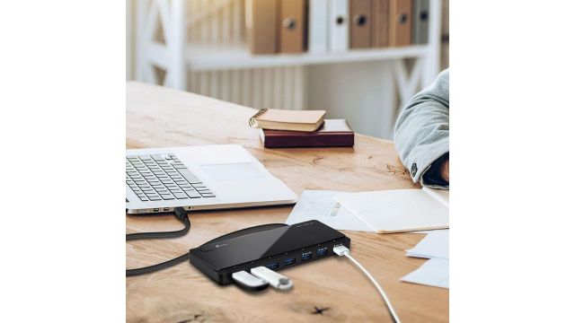 TP-Link 7‑Port Powered USB 3.0 Hub (UH700)