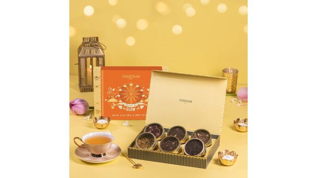 VAHDAM, GLOW - Assorted Diwali Tea Gift Set