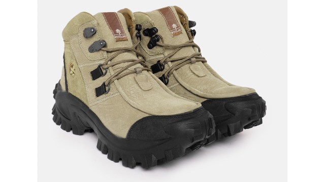 WoodlandMen Leather Mid-Top Chunky Boots