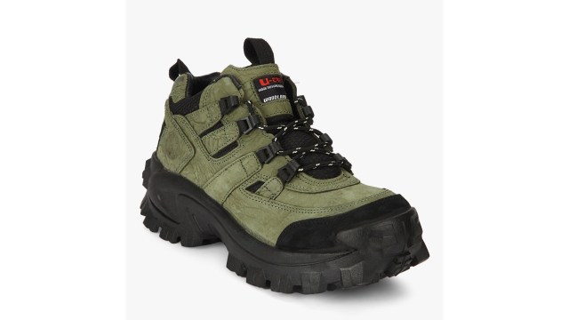 WoodlandMen Nubuck Mid-Top Trekking Shoes