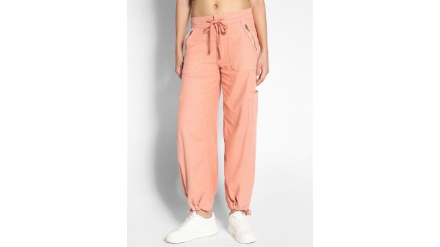 AMERICAN EAGLE OUTFITTERS Women Mid-Rise Regular Fit Joggers Trousers