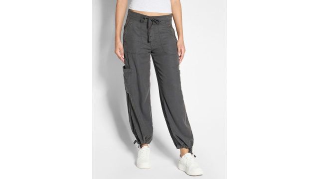 AMERICAN EAGLE OUTFITTERS Women Mid-Rise Regular Fit Parachute Trousers