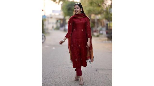 ANNI DESIGNER Pure Cotton Maroon Kurta Pant Set