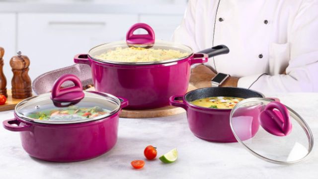 Best Wonderchef Cookware Sets on Myntra
