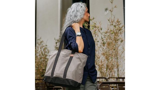 DailyObjects Field Tote (Padded Laptop Pocket)