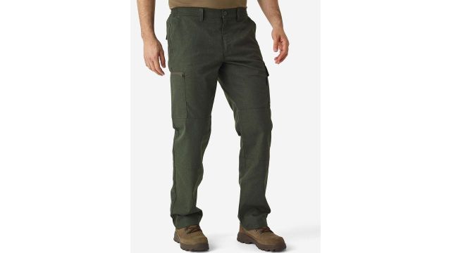 Decathlon SOLOGNAC Men Green Regular Fit Hiking Cargo Trousers