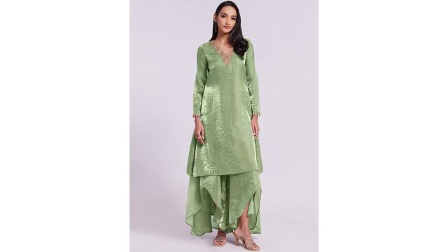 Fusionic Geometric Embroidered V-Neck Zardozi Straight Kurta With Trousers