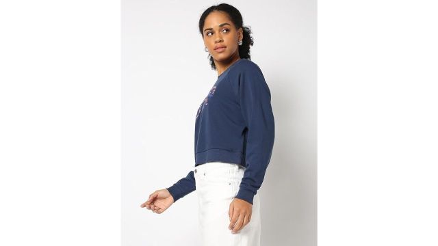 GAP Women’s Regular Fit Solid Full Sleeves Round Neck Sweatshirt
