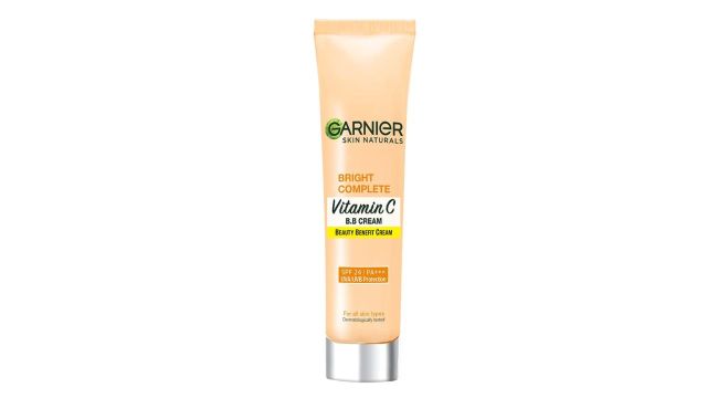 Garnier Skin Naturals, B.B. Cream, Moisturising & Brightening