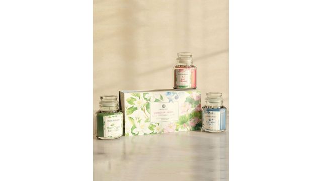 HABERE INDIA Green & Blue 3 Pieces Glass Jar Scented Jar Candles