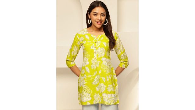HERE&NOW Women V-Neck Floral Printed Tops