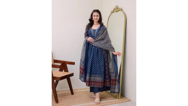 KLOSIA Women's Rayon Printed Anarkali Kurta and Pant with Dupatta Set