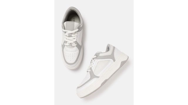 Lino Perros Women Perforated Sneakers