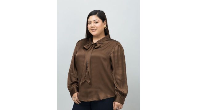 PURYS PLUS Women Plus Size Tie-Up Neck Satin Top