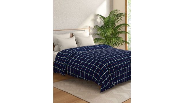 Portico Blue & White Checked AC Comforter
