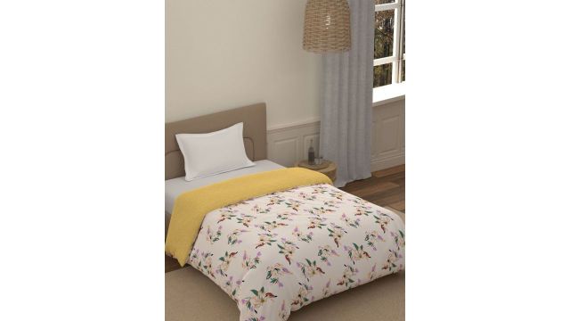 Portico Fusion Red Floral Single Comforter