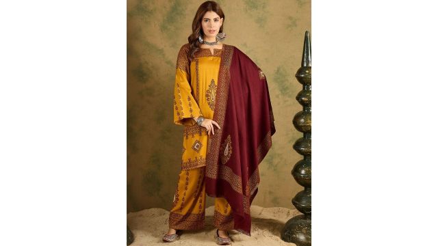 SAHASIKA Ethnic Motifs Woven Design Pashmina Kurta With Palazzos & Dupatta