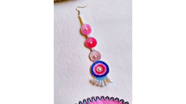 Sangria Floral Beaded Maangtika