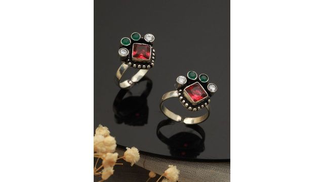 Saraf RS Jewellery Set Of 2 Silver-Plated & Stone-Studded Adjustable Toe Rings