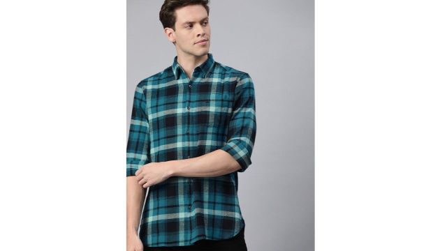THE BEAR HOUSE Men Teal Blue & Black Slim Fit Checked Flannel Casual Shirt
