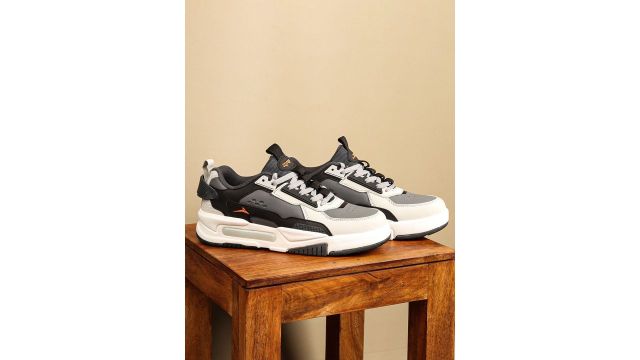 JQR Men SIGNATURE Color‑Blocked Sneaker