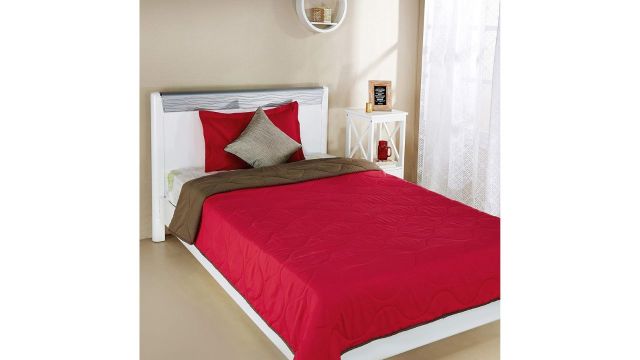 Amazon Brand - Solimo Microfibre Reversible Quilt Blanket