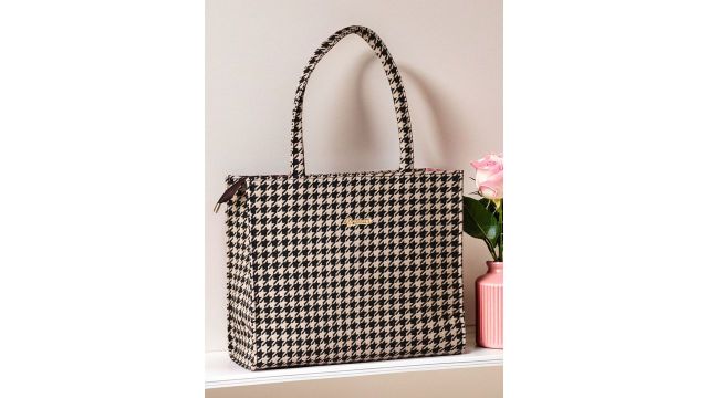 BANDICOOT Geometric Printed Structured Jute Tote Bag