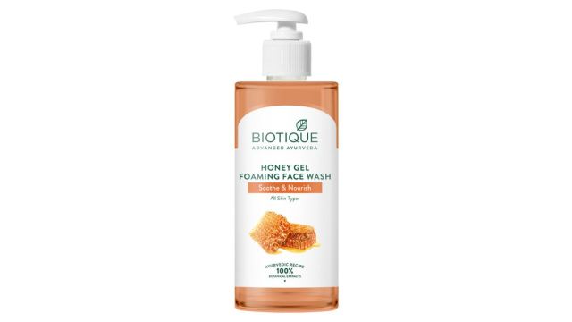 Biotique Honey Gel Soothe & Nourish Foaming Face Wash