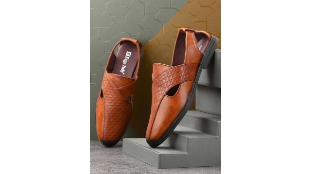 Eego Italy Men Tan & Black Shoe-Style Slip-On Sandals