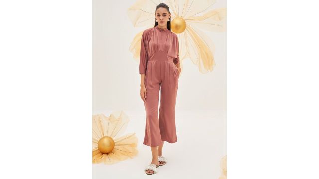 HOUSE OF FETT Halter Neck Basic Jumpsuit