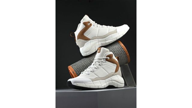 HRX by Hrithik Roshan Men Basketball Non-Marking Shoes