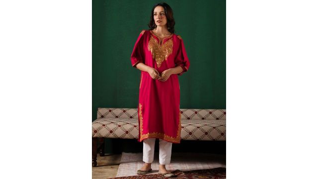 Kashmir Box Kashmiri Golden Boti Tilla Embroidered Cashmilion Round-Neck Winter Kurta