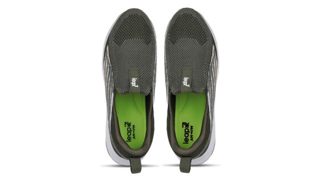 LIBERTY ROBIN E Men Solid Sports Walking Shoes (Olive, slip-on)