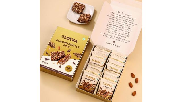 LOYKA Almond Brittle Gold Choco Box 14 Pcs (Pack of 1)