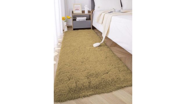LUXEHOME INTERNATIONAL Golden-Colored 2000 GSM Anti-Skid Floor Runners